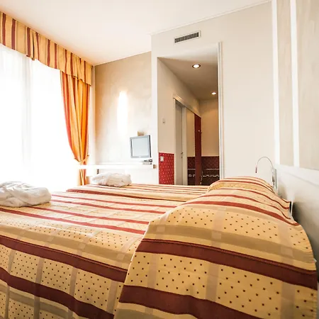 엑셀시어 산 마르코 4*